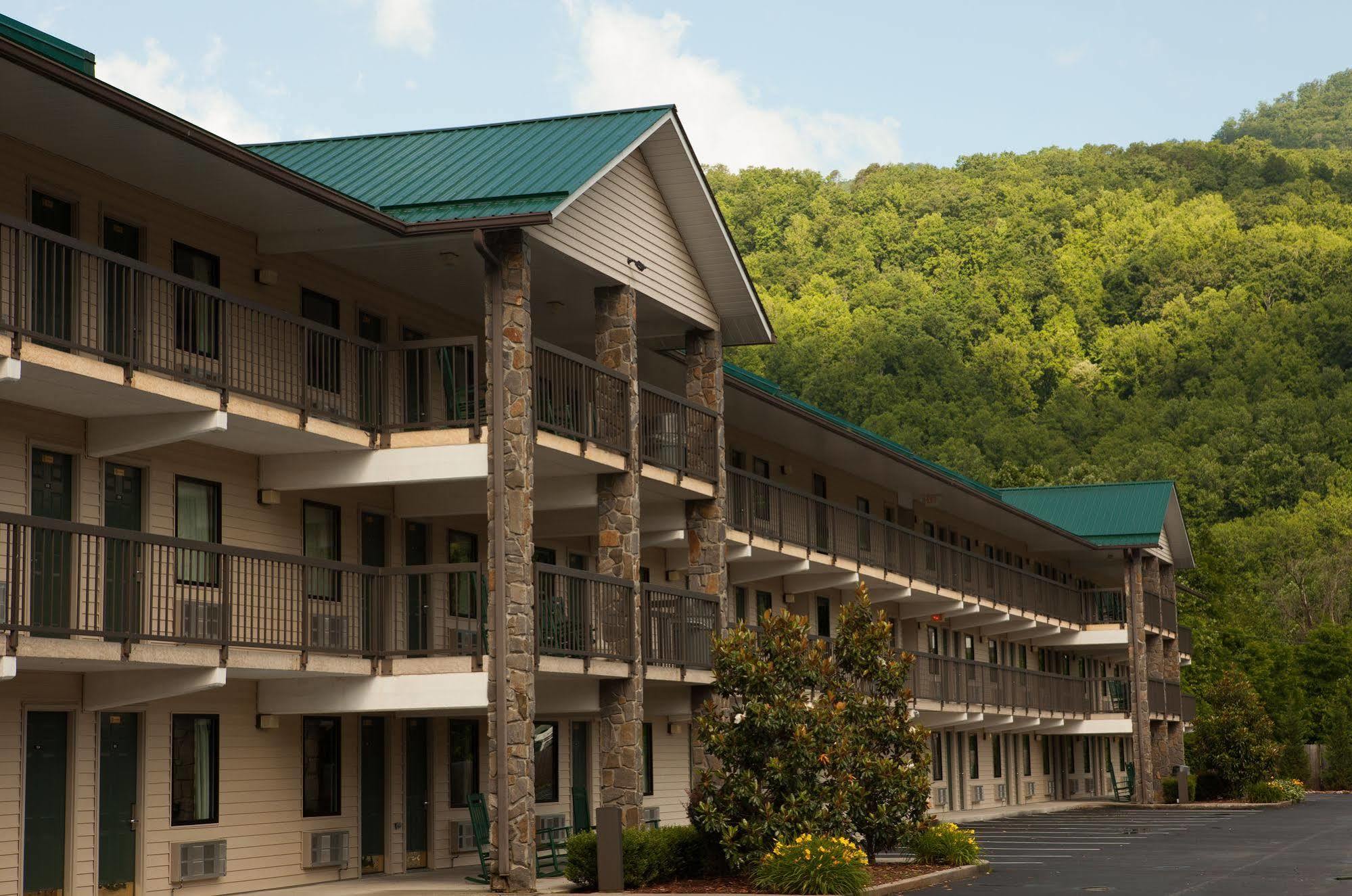 Cherokee Lodge Екстериор снимка