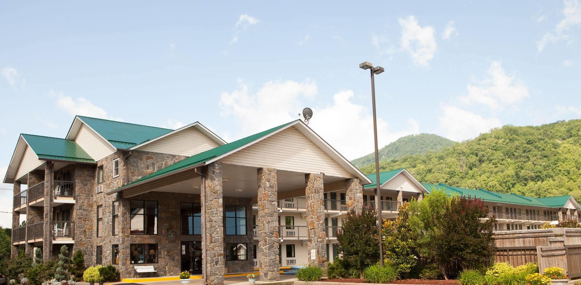 Cherokee Lodge Екстериор снимка