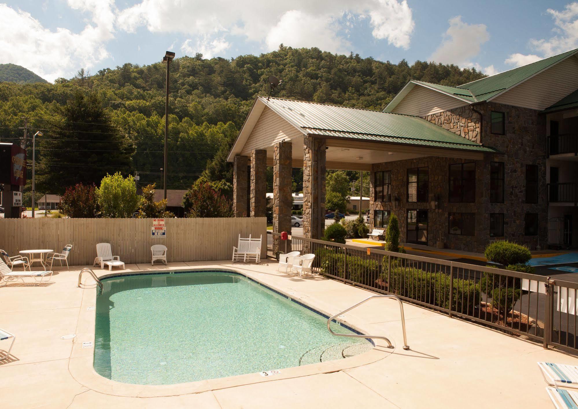 Cherokee Lodge Екстериор снимка